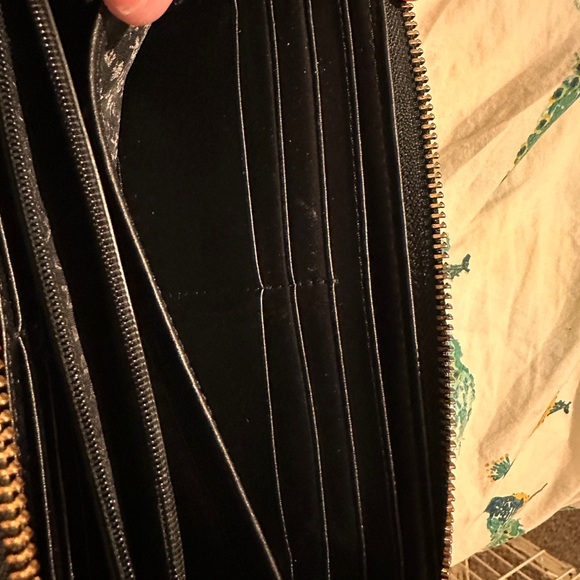 Kate Spade Black Wallet - Picture 6 of 8